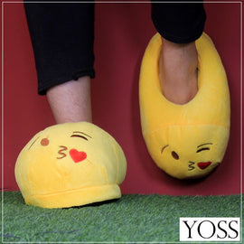 Emoji Slippers  Kiss Warm and Comfortable