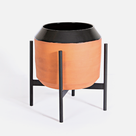 Eden Planter - Terra / Black