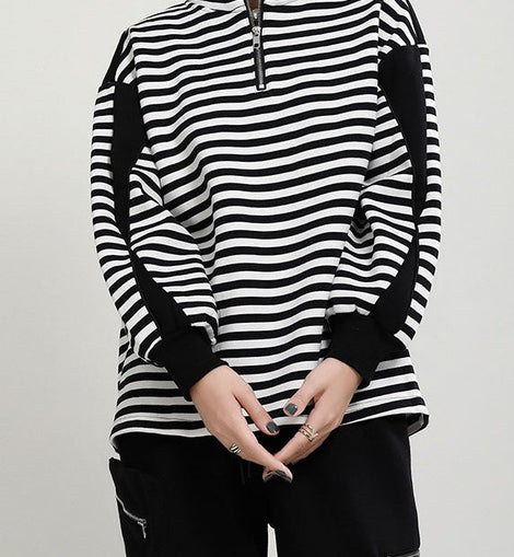 Unique Black White Striped Loose zippered Patchwork Fall Long sleeve Top